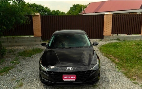 Hyundai Elantra, 2022 год, 2 500 000 рублей, 1 фотография
