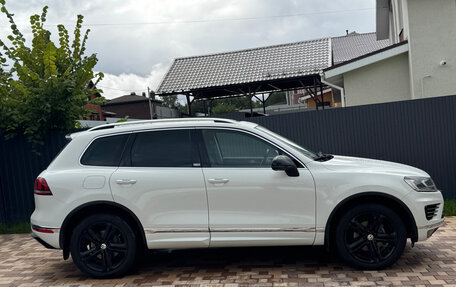 Volkswagen Touareg III, 2017 год, 3 200 000 рублей, 1 фотография