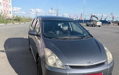 Toyota Wish II, 2004 год, 800 000 рублей, 1 фотография