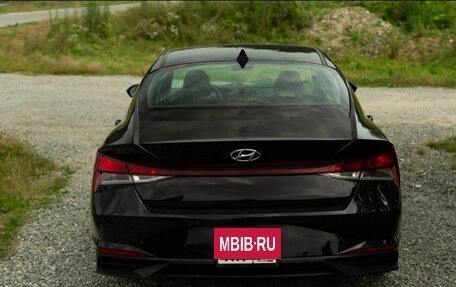 Hyundai Elantra, 2022 год, 2 500 000 рублей, 3 фотография