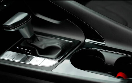 Hyundai Elantra, 2022 год, 2 500 000 рублей, 16 фотография