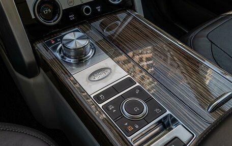 Land Rover Range Rover IV рестайлинг, 2018 год, 5 245 000 рублей, 14 фотография