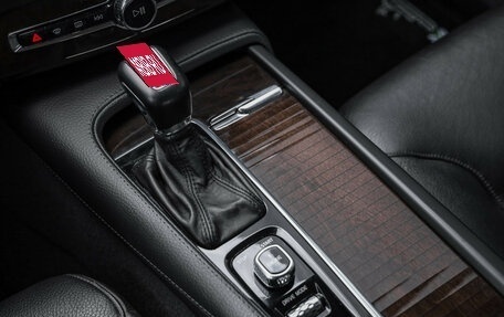 Volvo XC90 II рестайлинг, 2016 год, 2 899 000 рублей, 24 фотография