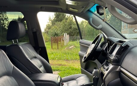 Toyota Land Cruiser 200, 2009 год, 2 650 000 рублей, 3 фотография