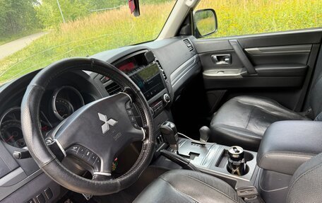Mitsubishi Pajero IV, 2012 год, 2 150 000 рублей, 8 фотография