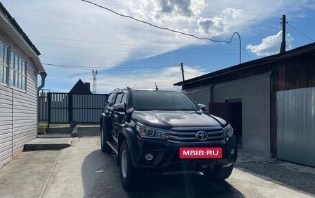 Toyota Hilux VIII, 2016 год, 4 550 000 рублей, 3 фотография
