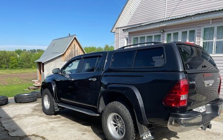 Toyota Hilux VIII, 2016 год, 4 550 000 рублей, 7 фотография