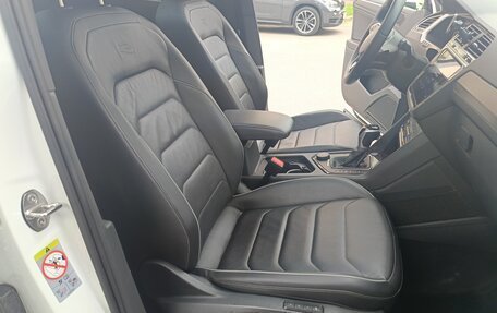 Volkswagen Tiguan II, 2021 год, 3 150 000 рублей, 7 фотография