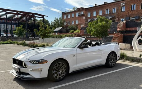 Ford Mustang VI рестайлинг, 2019 год, 4 000 000 рублей, 2 фотография