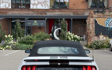 Ford Mustang VI рестайлинг, 2019 год, 4 000 000 рублей, 5 фотография