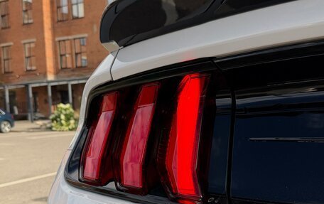 Ford Mustang VI рестайлинг, 2019 год, 4 000 000 рублей, 20 фотография