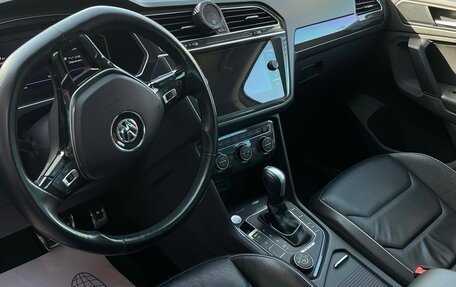 Volkswagen Tiguan II, 2019 год, 2 800 000 рублей, 9 фотография
