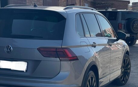 Volkswagen Tiguan II, 2019 год, 2 800 000 рублей, 7 фотография