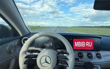 Mercedes-Benz E-Класс, 2021 год, 4 600 000 рублей, 4 фотография