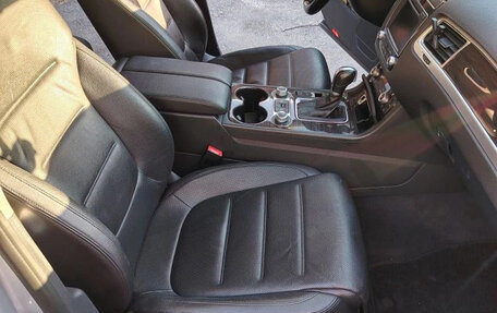 Volkswagen Touareg III, 2015 год, 2 490 000 рублей, 9 фотография