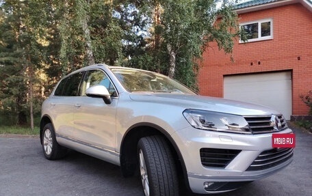 Volkswagen Touareg III, 2015 год, 2 490 000 рублей, 4 фотография