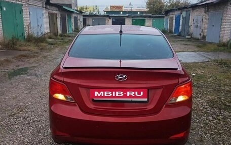 Hyundai Solaris II рестайлинг, 2015 год, 530 000 рублей, 2 фотография