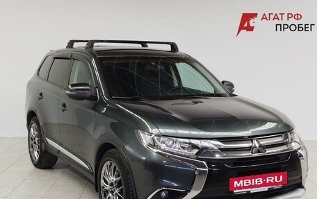 Mitsubishi Outlander III рестайлинг 3, 2016 год, 1 750 000 рублей, 3 фотография