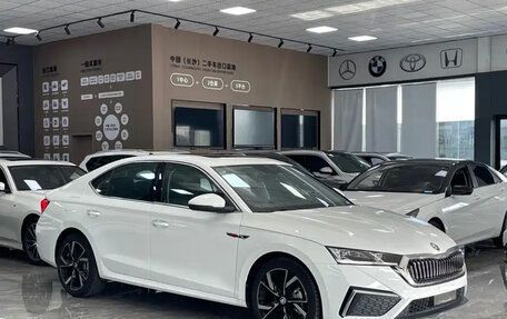 Skoda Octavia IV, 2023 год, 2 700 000 рублей, 3 фотография