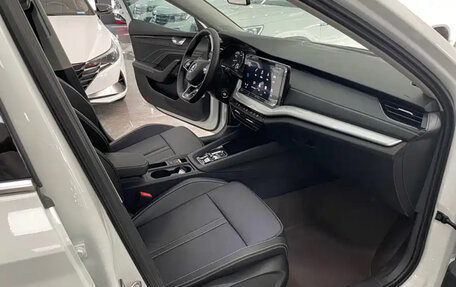 Skoda Octavia IV, 2023 год, 2 700 000 рублей, 6 фотография