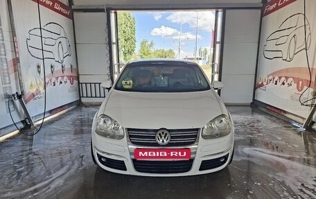 Volkswagen Jetta VI, 2010 год, 500 000 рублей, 1 фотография