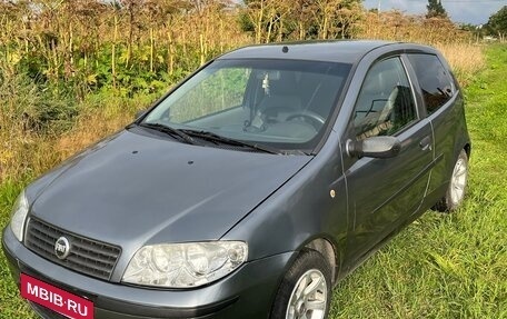 Fiat Punto III Punto Evo рестайлинг, 2003 год, 275 000 рублей, 1 фотография