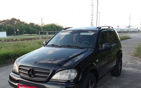 Mercedes-Benz M-Класс, 1999 год, 858 000 рублей, 1 фотография