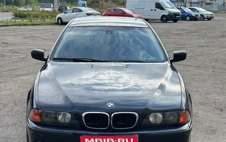 BMW 5 серия, 2000 год, 590 000 рублей, 1 фотография