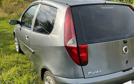 Fiat Punto III Punto Evo рестайлинг, 2003 год, 275 000 рублей, 4 фотография
