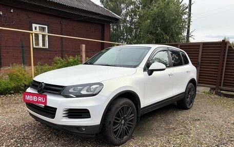 Volkswagen Touareg III, 2010 год, 3 250 000 рублей, 4 фотография