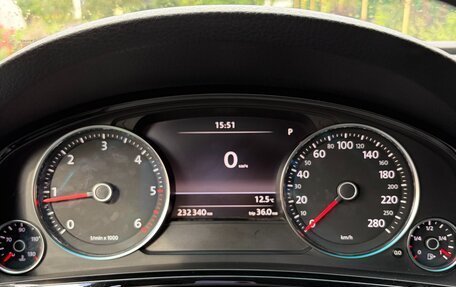 Volkswagen Touareg III, 2010 год, 3 250 000 рублей, 20 фотография