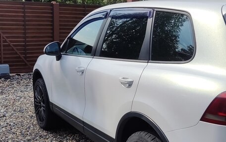 Volkswagen Touareg III, 2010 год, 3 250 000 рублей, 31 фотография