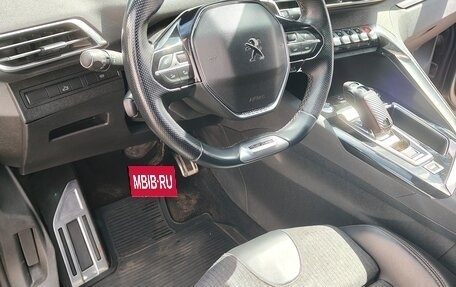 Peugeot 5008 II, 2018 год, 1 800 000 рублей, 11 фотография