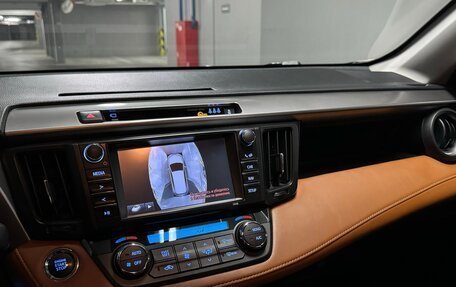 Toyota RAV4, 2017 год, 3 100 000 рублей, 16 фотография
