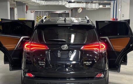 Toyota RAV4, 2017 год, 3 100 000 рублей, 20 фотография