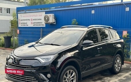 Toyota RAV4, 2017 год, 3 100 000 рублей, 25 фотография