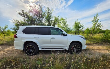 Lexus LX III, 2016 год, 12 000 000 рублей, 3 фотография