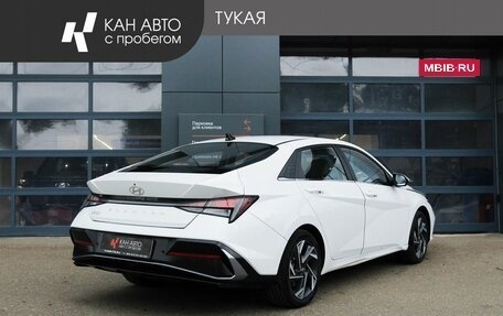 Hyundai Elantra, 2023 год, 1 870 000 рублей, 3 фотография