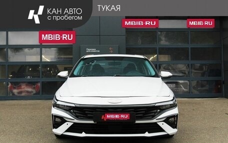 Hyundai Elantra, 2023 год, 1 870 000 рублей, 2 фотография