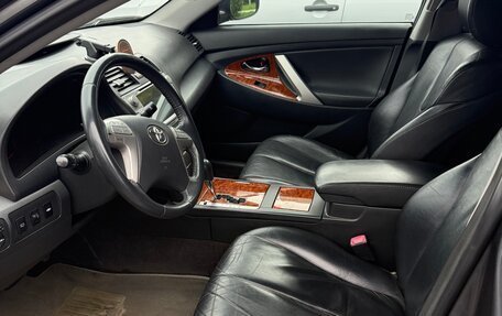 Toyota Camry, 2008 год, 400 000 рублей, 4 фотография