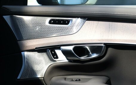 Volvo XC90 II рестайлинг, 2026 год, 10 500 000 рублей, 17 фотография