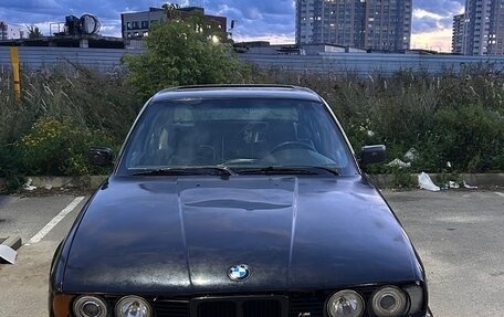 BMW 5 серия, 1989 год, 120 000 рублей, 2 фотография