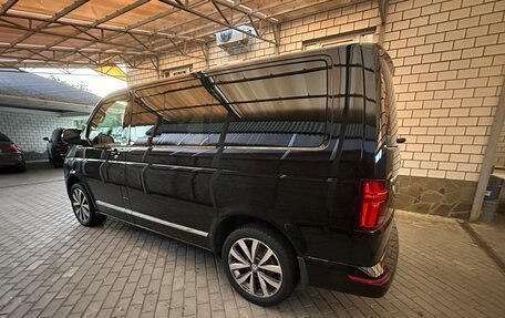 Volkswagen Caravelle T6 рестайлинг, 2020 год, 6 100 000 рублей, 5 фотография