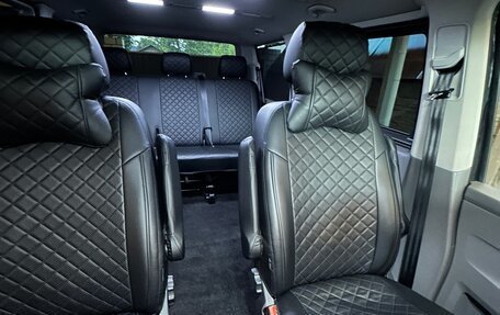 Volkswagen Caravelle T6 рестайлинг, 2020 год, 6 100 000 рублей, 21 фотография