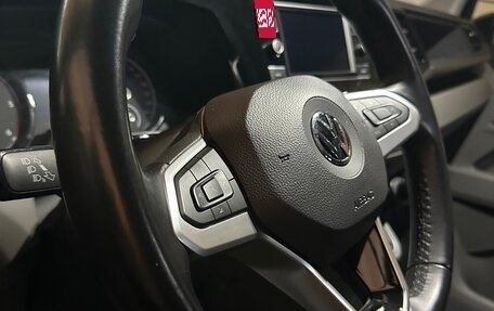 Volkswagen Caravelle T6 рестайлинг, 2020 год, 6 100 000 рублей, 13 фотография