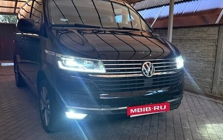 Volkswagen Caravelle T6 рестайлинг, 2020 год, 6 100 000 рублей, 10 фотография