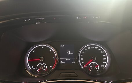 Volkswagen Caravelle T6 рестайлинг, 2020 год, 6 100 000 рублей, 24 фотография