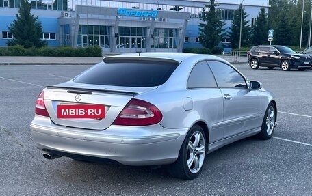 Mercedes-Benz CLK-Класс, 2002 год, 645 000 рублей, 3 фотография