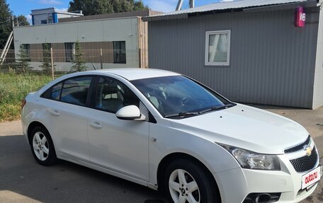 Chevrolet Cruze II, 2012 год, 560 000 рублей, 2 фотография