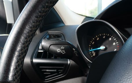 Ford Kuga III, 2015 год, 998 000 рублей, 15 фотография